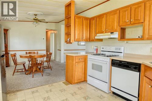 5700 Blackwell Sideroad Unit# 92, Sarnia, ON 