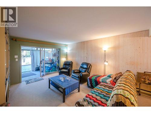 Living Room - 337 Mckinney Road Unit# 111, Oliver, BC - Indoor Photo Showing Living Room