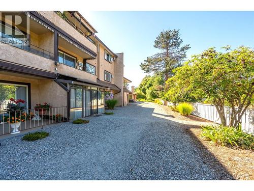 Grounds - 337 Mckinney Road Unit# 111, Oliver, BC - Outdoor