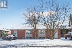 2428-2430 IRIS STREET  Ottawa, ON K2C 1C6