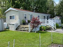 15 HURON CIRCLE  Wasaga Beach, ON L9Z 1X7