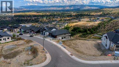 1070 Emslie Street, Kelowna, BC - Outdoor With View