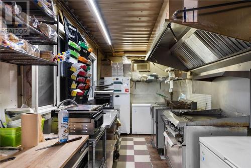 184 Regional Road 8, Onaping, ON 