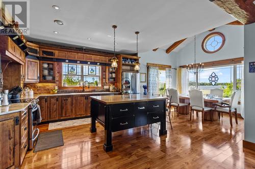 94 Amber Drive, Whitbourne, NL - Indoor Photo Showing Other Room