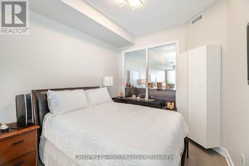 312 - 20 Shore Breeze Drive, Toronto, ON - Indoor Photo Showing Bedroom