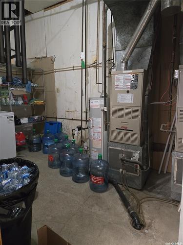 2802 Dewdney Avenue, Regina, SK 