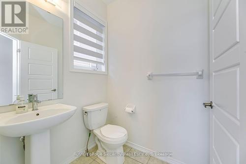 30 Witteveen Drive, Brantford, ON - Indoor Photo Showing Bathroom