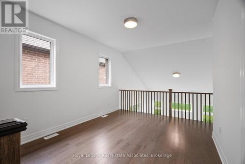 3142 Duggan Trail, Oakville, ON - Indoor Photo Showing Other Room