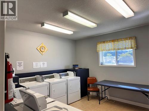 On-site laundry - 8000 Highland Road Lot# 15, Vernon, BC 