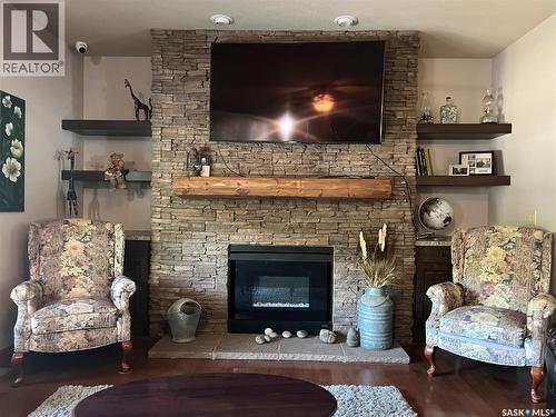 105 Jim Headington Way, Wadena, SK - Indoor Photo Showing Living Room With Fireplace