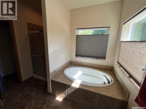 105 Jim Headington Way, Wadena, SK - Indoor Photo Showing Bathroom