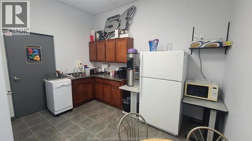 4600 Rhodes Drive Unit# 3, Windsor, ON 