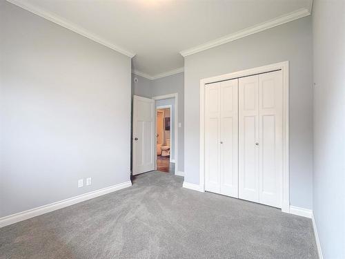 4 250 7Th Avenue N, Virden, MB - Indoor