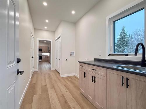 135 Daphne Avenue E, Souris, MB - Indoor