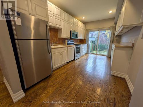 Main - 86 Asquith Avenue, Toronto (Rosedale-Moore Park), ON - Indoor Photo Showing Kitchen