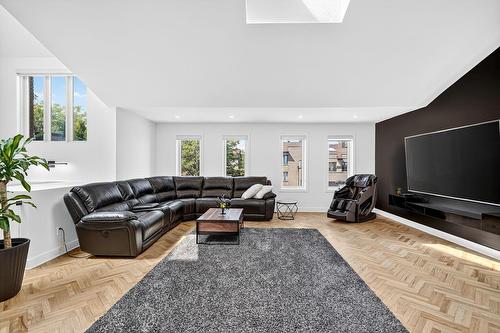 Family room - 1623 Rue Michel-Gamelin, Laval (Vimont), QC - Indoor