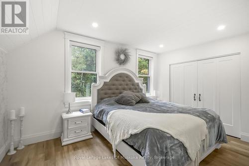 Primary bedroom - 190 Maple Street, Bracebridge (Macaulay), ON - Indoor Photo Showing Bedroom