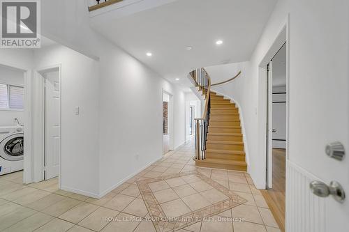 391 Hickling Trail, Barrie, ON - Indoor Photo Showing Laundry Room