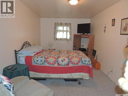 Boehmer Acreage, Coalfields Rm No. 4, SK - Indoor Photo Showing Bedroom
