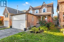 30 CHAPMAN DRIVE  Ajax, ON L1T 3C3