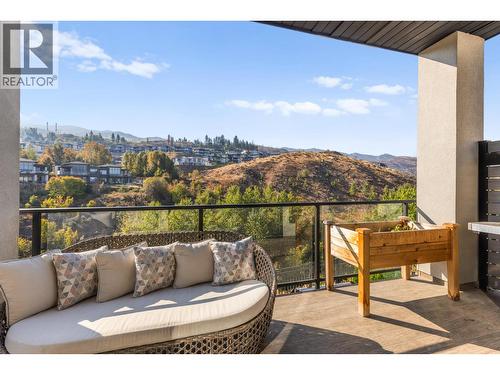 Main floor - 465 Swan Drive, Kelowna, BC - Outdoor