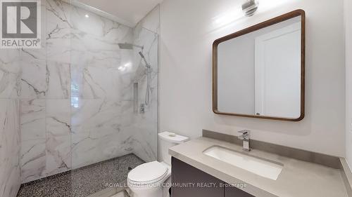 42 Somerville Street, Whitchurch-Stouffville, ON - Indoor Photo Showing Bathroom