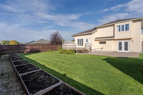 2 Parkside Place, Steinbach, MB - Outdoor