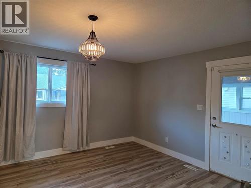 1107 8Th Street, Keremeos, BC - Indoor Photo Showing Other Room