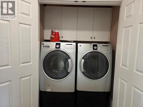 1107 8Th Street, Keremeos, BC - Indoor Photo Showing Laundry Room