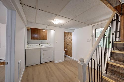 Exterior entrance - 24 Ch. Peninsula, Saint-Adolphe-D'Howard, QC - Indoor Photo Showing Laundry Room