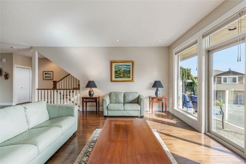 3026 Waterstone Way, Nanaimo, BC - Indoor Photo Showing Living Room
