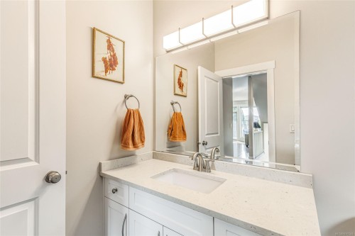 3026 Waterstone Way, Nanaimo, BC - Indoor Photo Showing Bathroom