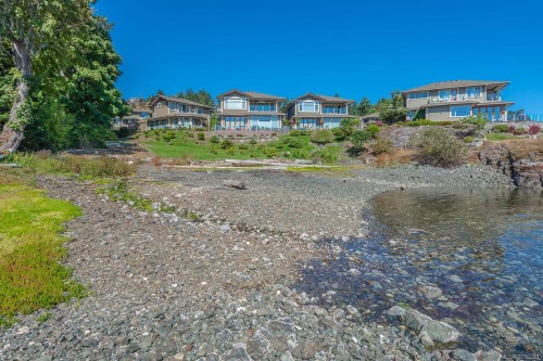 3026 Waterstone Way, Nanaimo, BC - Outdoor