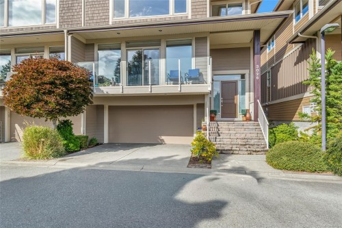 3026 Waterstone Way, Nanaimo, BC - Outdoor With Facade