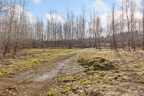 2745 Shaver Rd, Coombs, BC 
