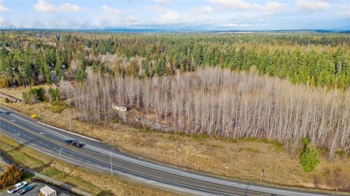 2745 Shaver Rd, Coombs, BC 
