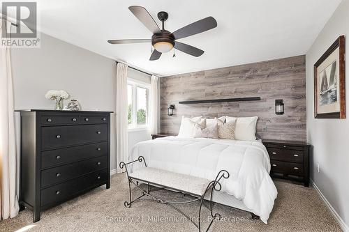 14 Thomas Drive, Collingwood, ON - Indoor Photo Showing Bedroom