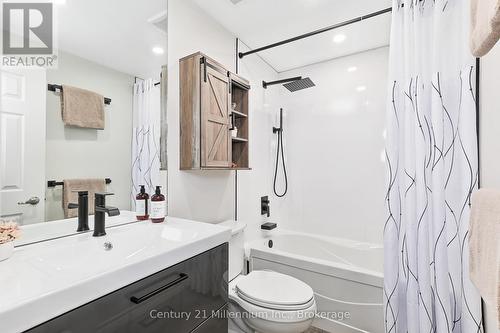 14 Thomas Drive, Collingwood, ON - Indoor Photo Showing Bathroom
