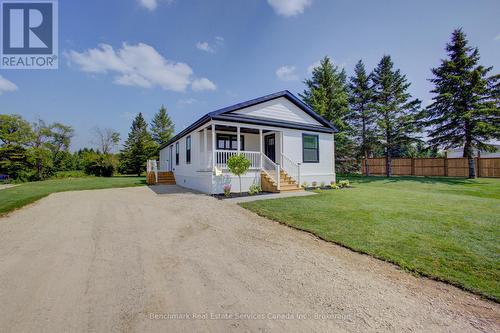 212 SPRUCE DRIVE  West Grey, ON N4N 3B8