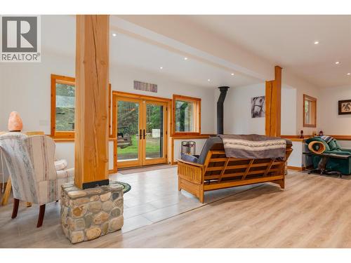 800 Highway 22, Rossland, BC - Indoor
