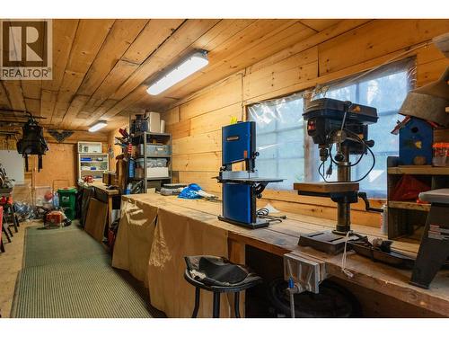 800 Highway 22, Rossland, BC - Indoor