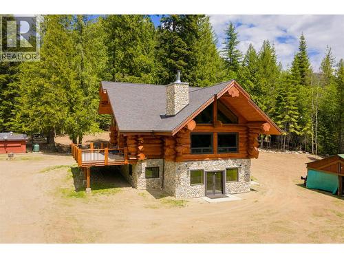 800 Highway 22, Rossland, BC - Outdoor