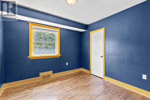 3rd main floor bedroom. - 302 Main Street E, Grimsby (Grimsby East), ON - Indoor Photo Showing Other Room