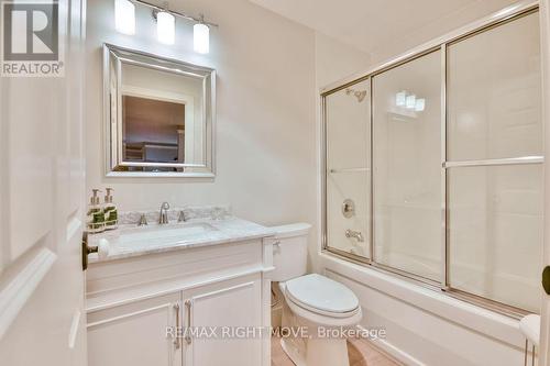 410 - 140 Cedar Island Road, Orillia, ON - Indoor Photo Showing Bathroom