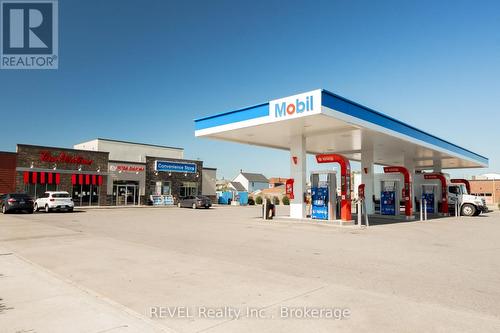 5687 Stanley Avenue, Niagara Falls (Hospital), ON 