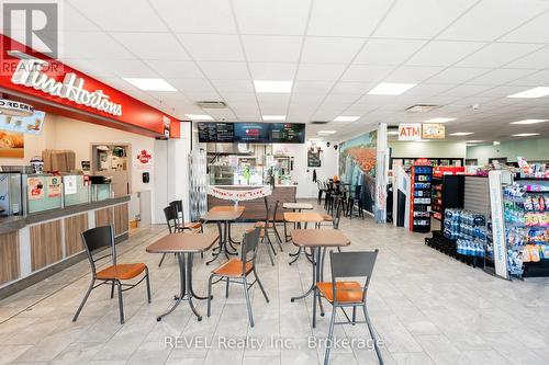 5687 Stanley Avenue, Niagara Falls (Hospital), ON 