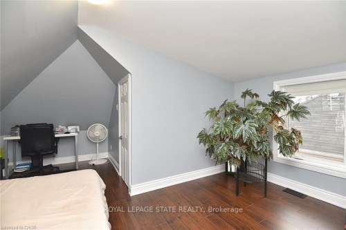 293 Fairfield Avenue, Hamilton, ON - Indoor Photo Showing Other Room