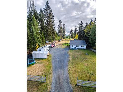 6395 Young Road, Horse Lake, BC - Outdoor