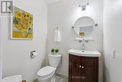 Ensuite 2-Piece Bath - 