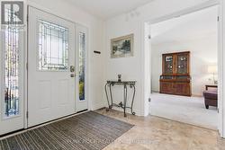 Foyer - 